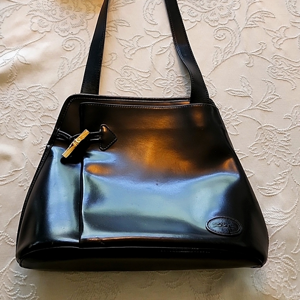 LONGCHAMP 🐎 BLACK LEATHER 11" X 12" SHOULDER BAG